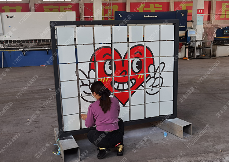 双面互动翻翻墙